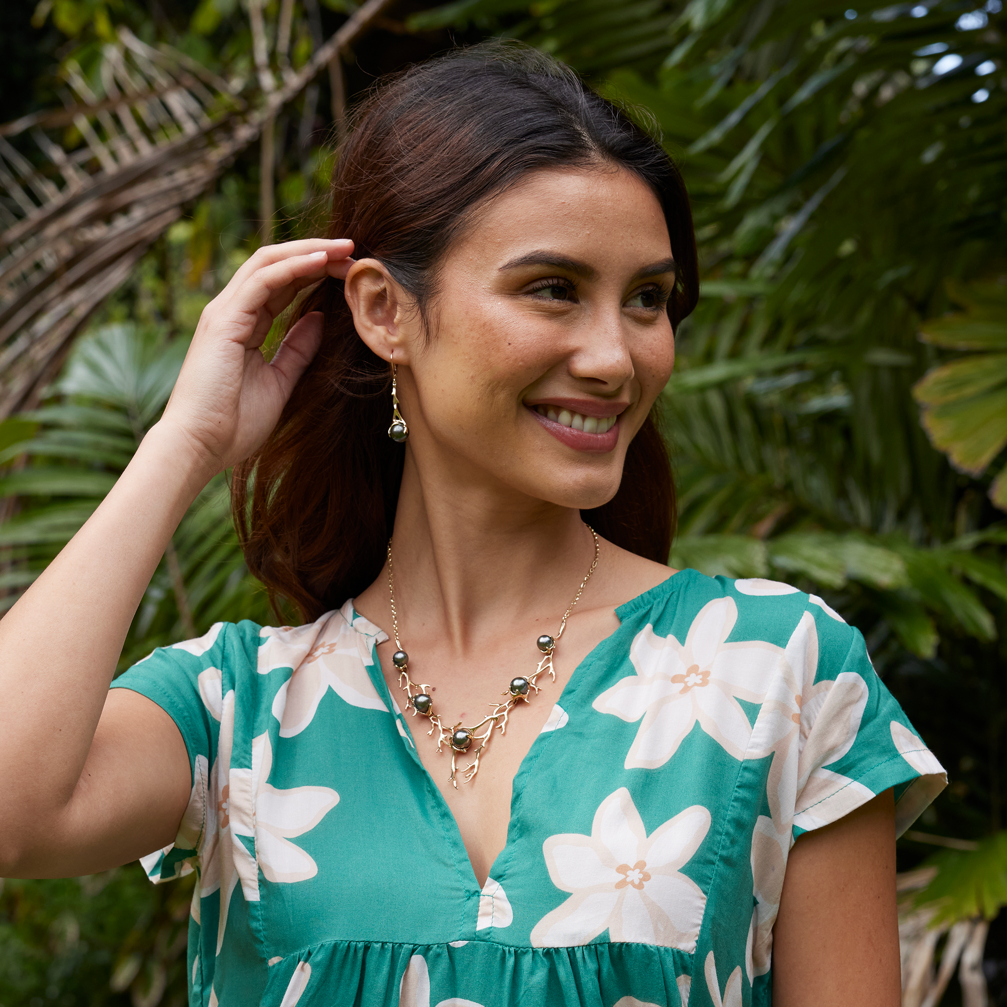 16-18 "調整可能な遺産タヒチアンパールネックレスの金