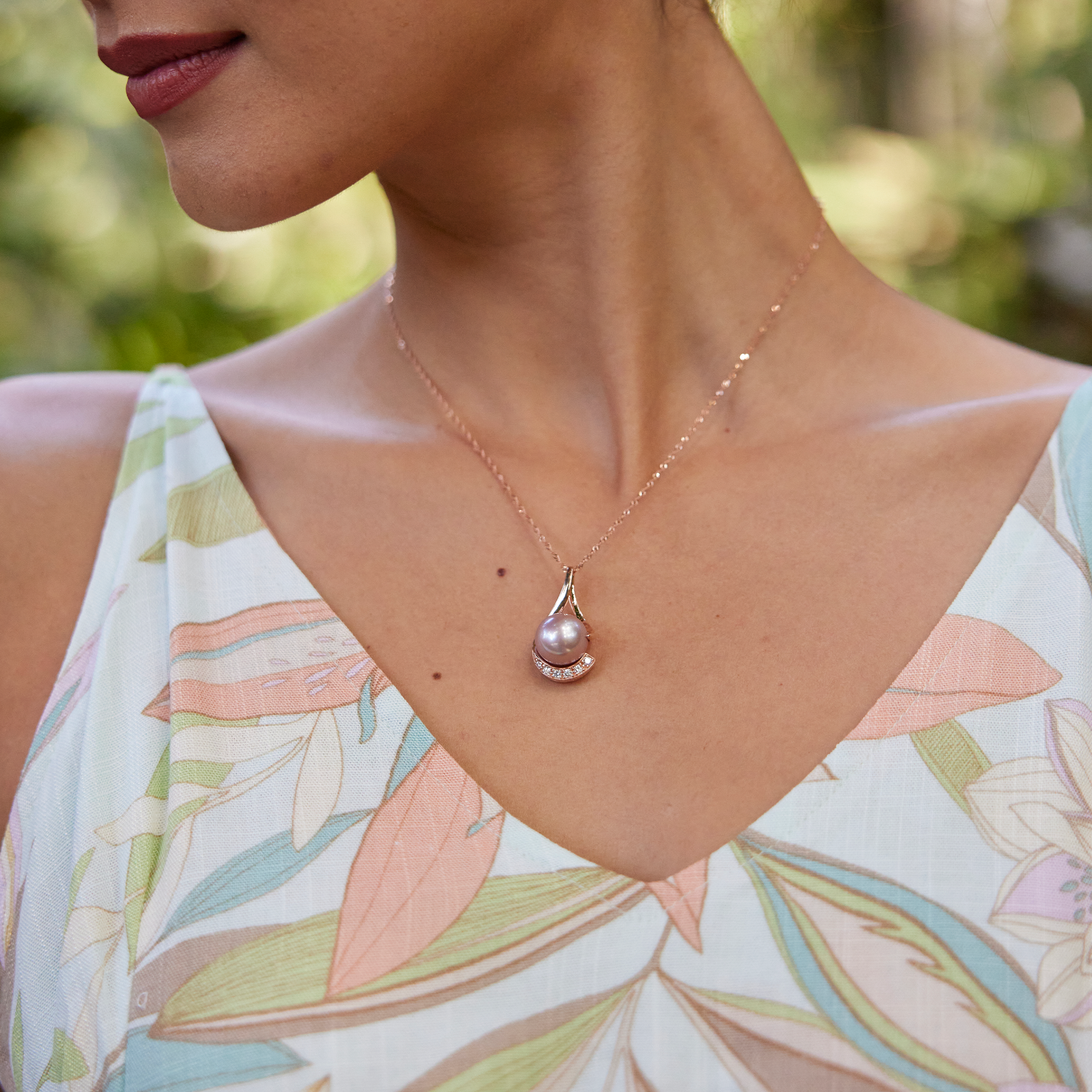 Infinity Lavender Freshwater Pearl Pendant in Rose Gold with Diamonds - 12-13mm