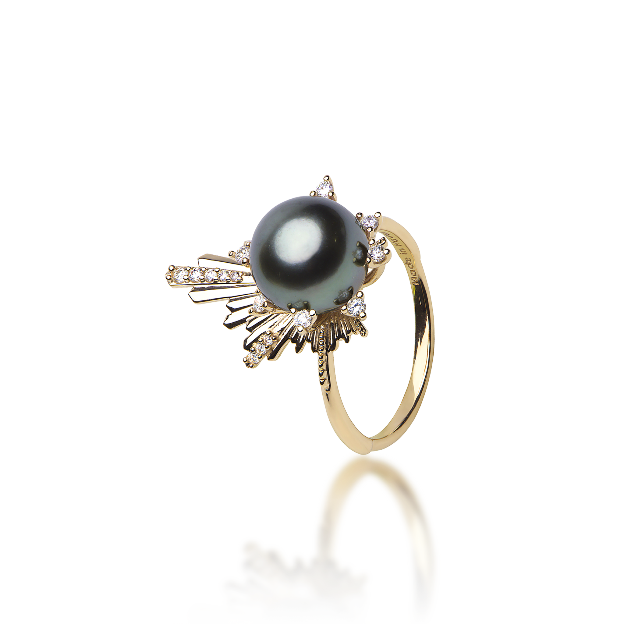 E Hoʻāla Tahitian Black Pearl Ring in Gold with Diamonds - 21mm