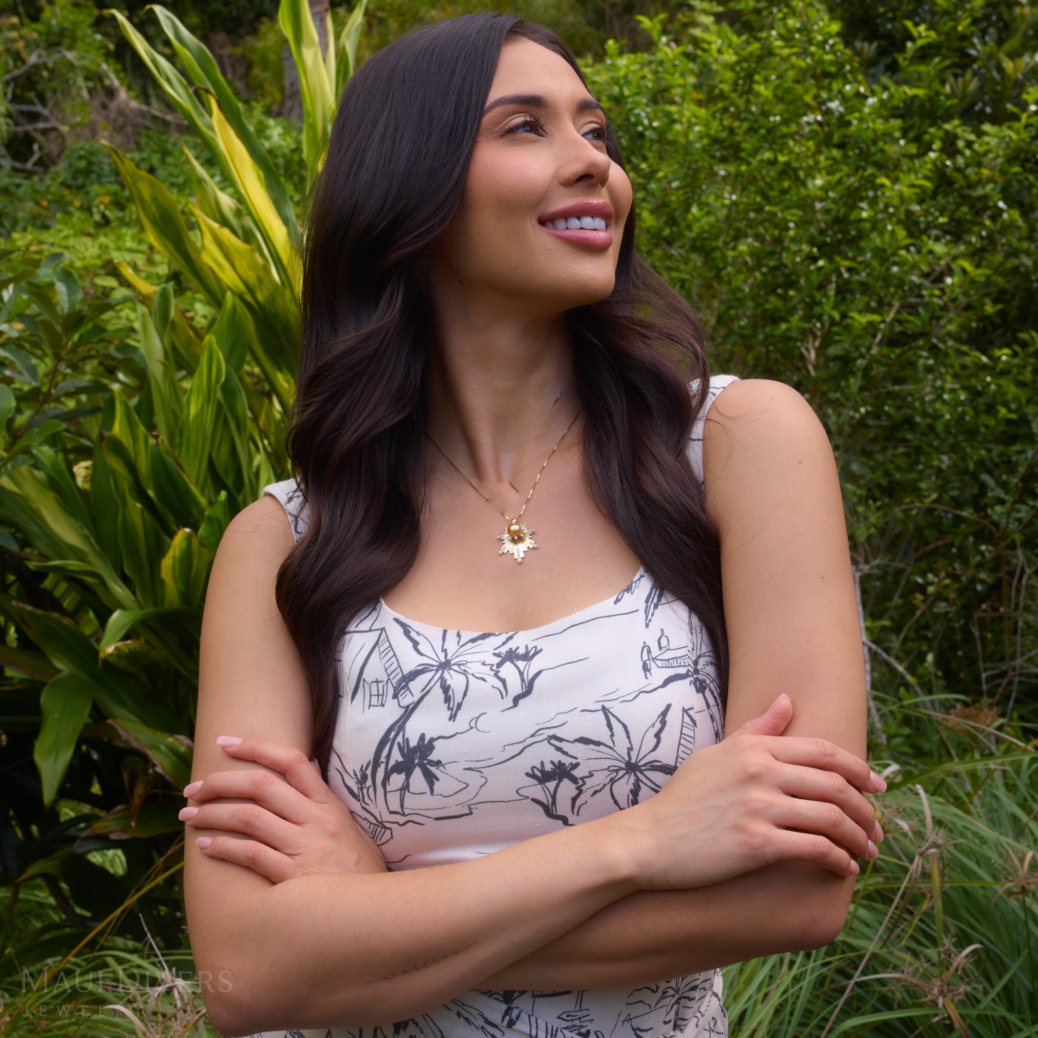 E Hoāla 南洋ゴールドパールペンダント ゴールド ダイヤモンド付き - 27mm