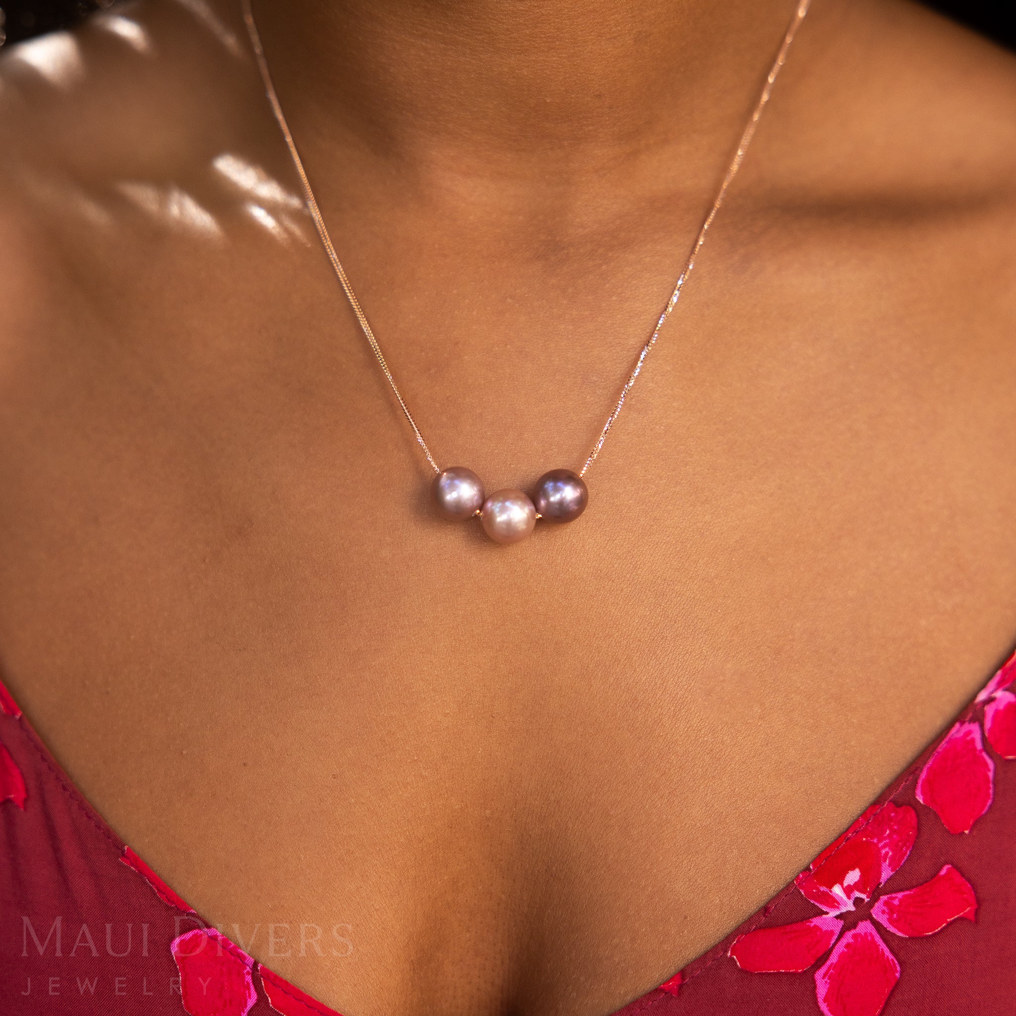 16-18" Adjustable Freshwater Lilac and Ultraviolet Pearl Necklace in Rose Gold - 10-11mm