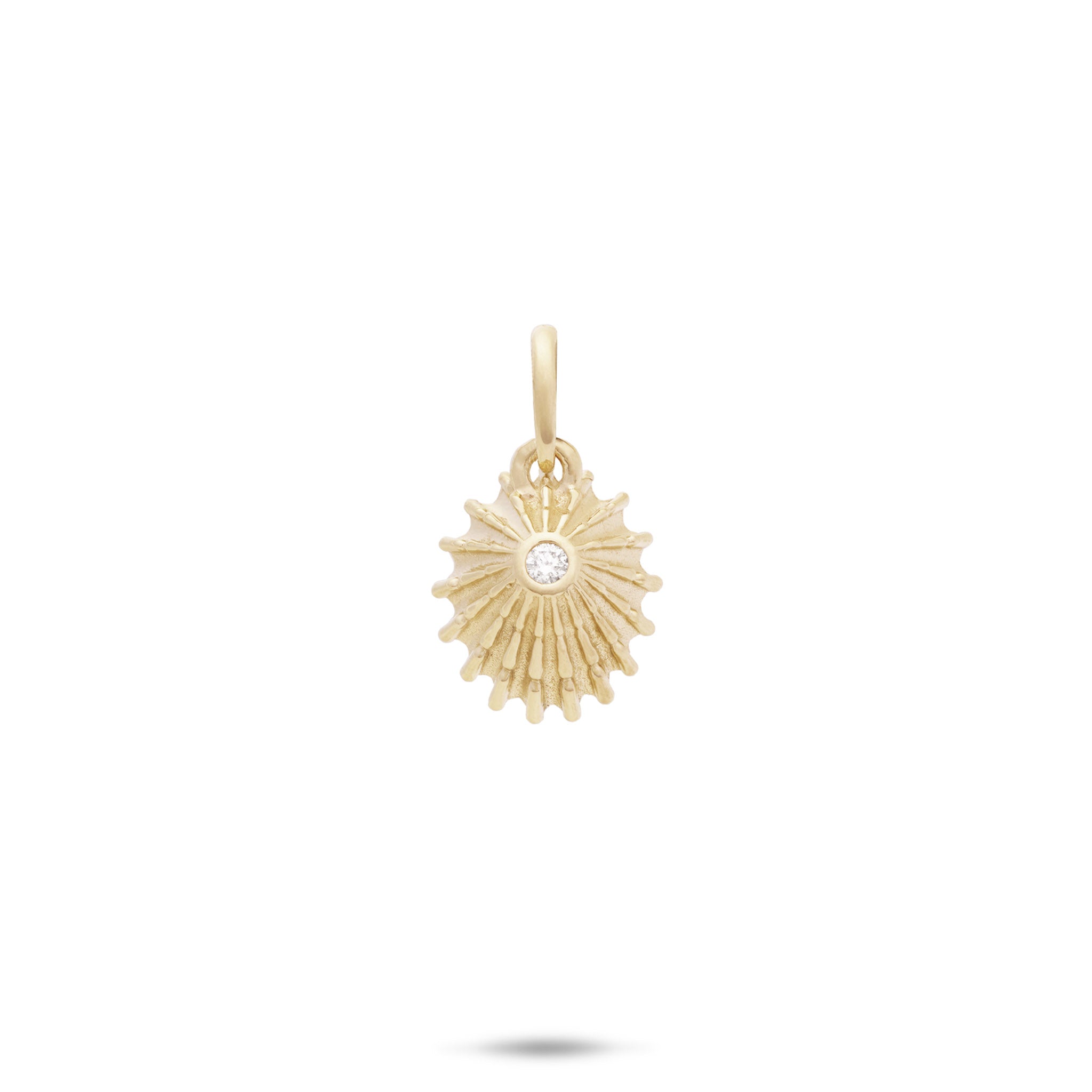 ʻOpihi Pendant in Gold with Diamond - 12mm