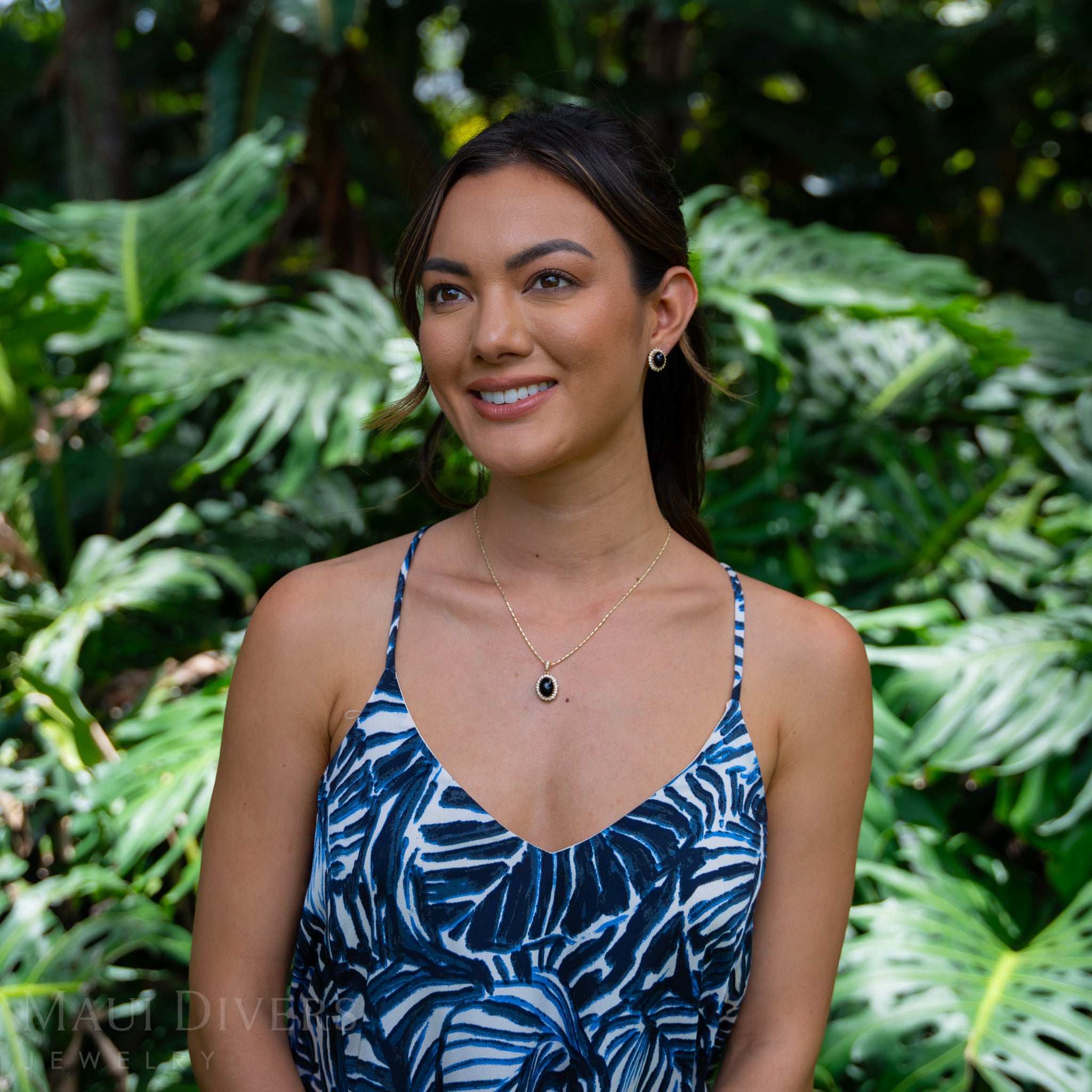 Princess Ka'iulani Black Coral Anhänger in Gold mit Diamanten – 14 mm