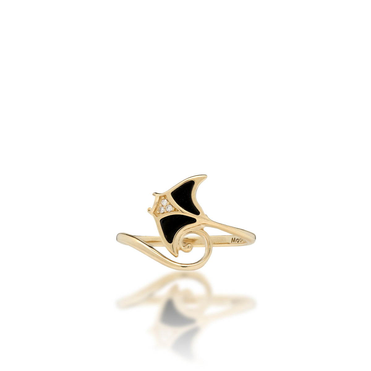 Sealife Manta Ray Black Coral Ring in Gold with Diamonds - 12mm