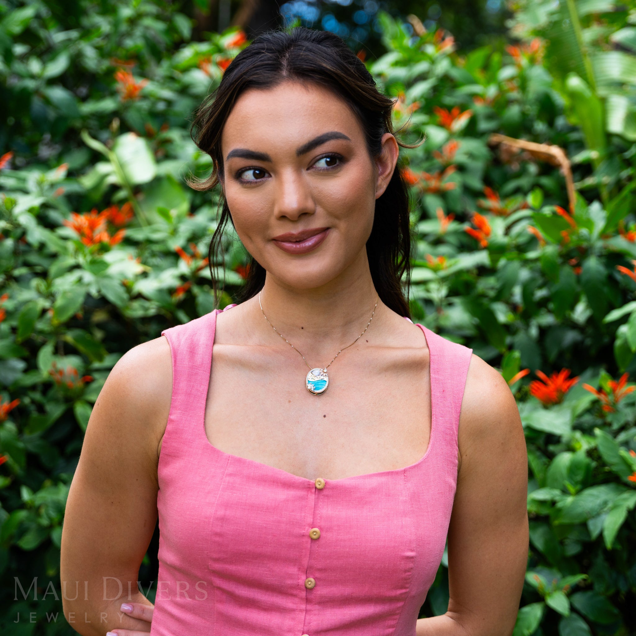 ビーチ&マウンテン ナウパカ ターコイズ&マザーオブパールペンダント トリカラーゴールド ダイヤモンド付き