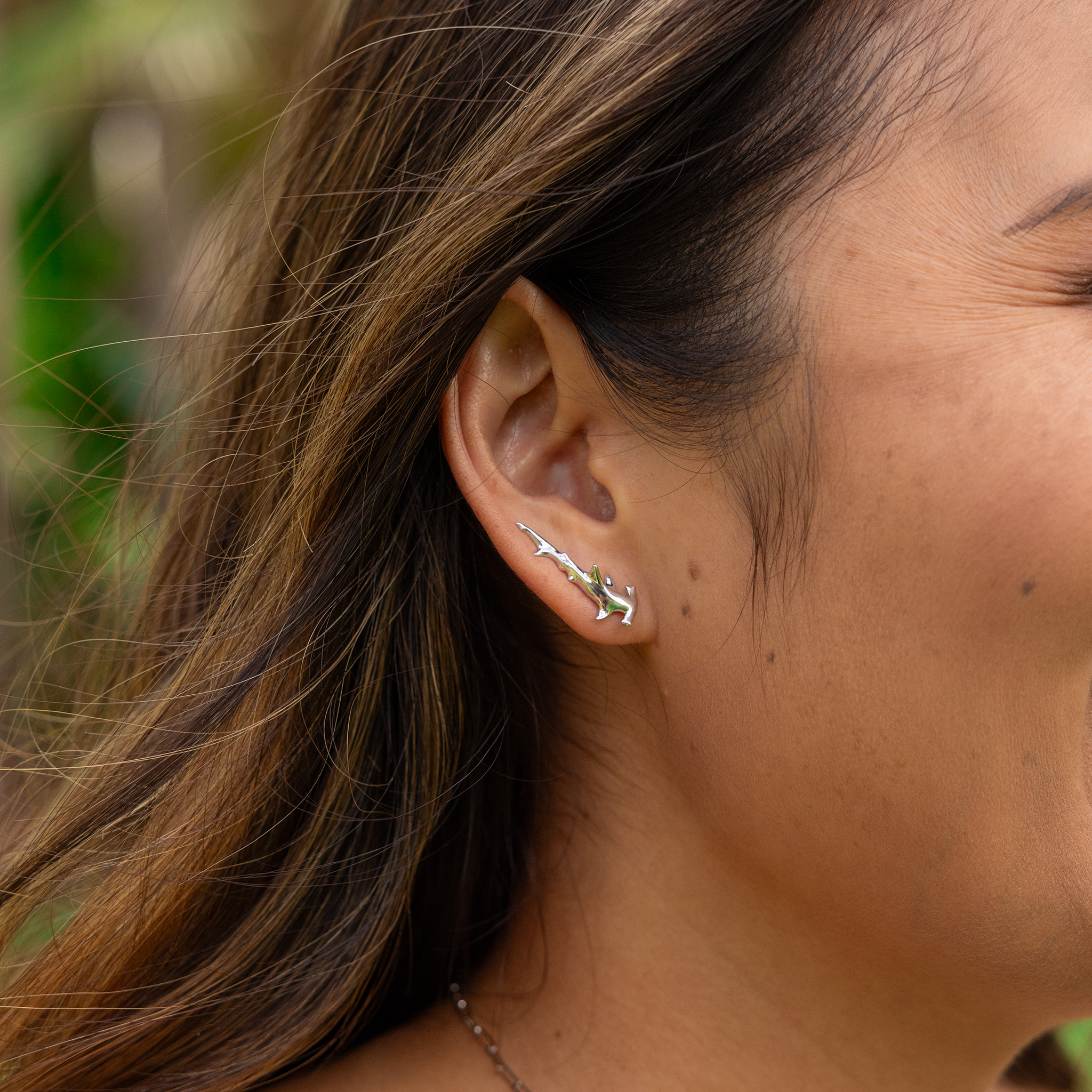 ハンマーヘッドシャーククライマーピアス(スターリングシルバー)