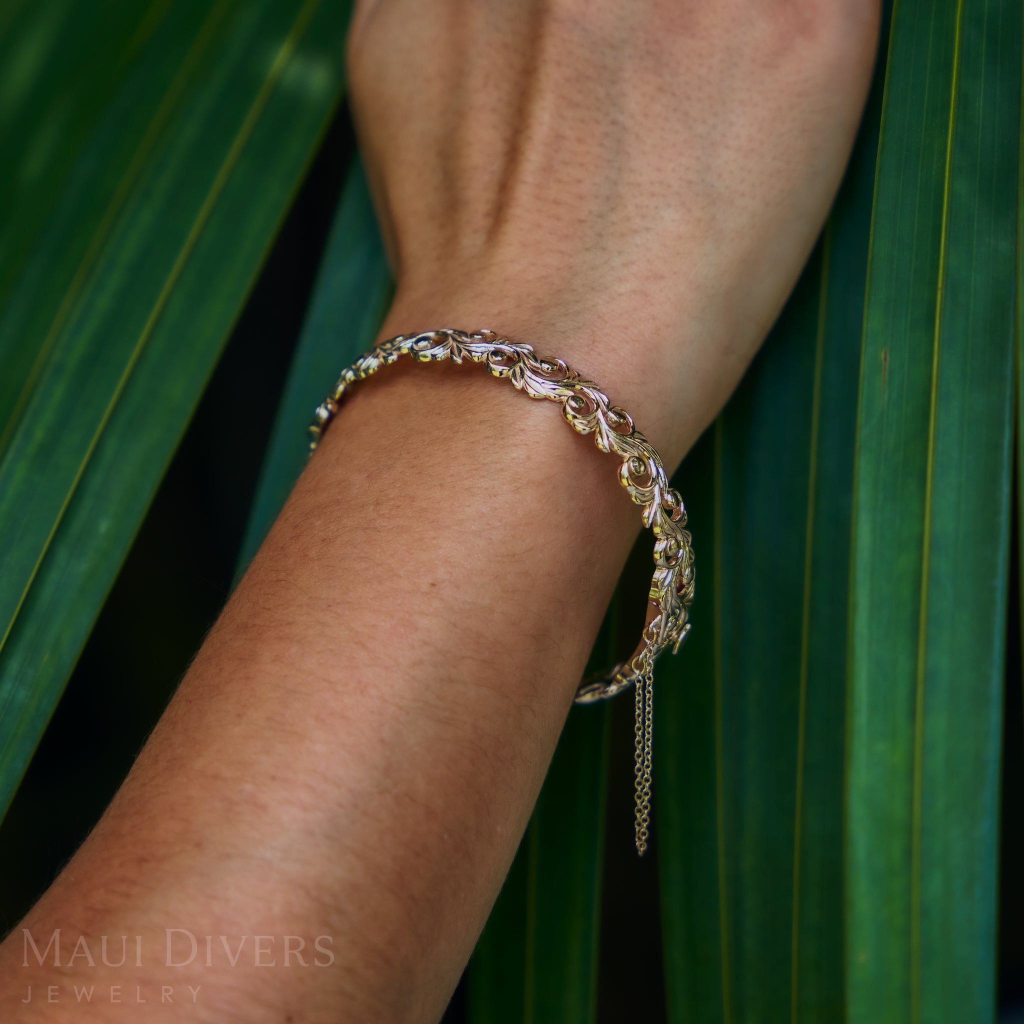 リビング エアルーム ヒンジ ブレスレット ゴールド - 10mm