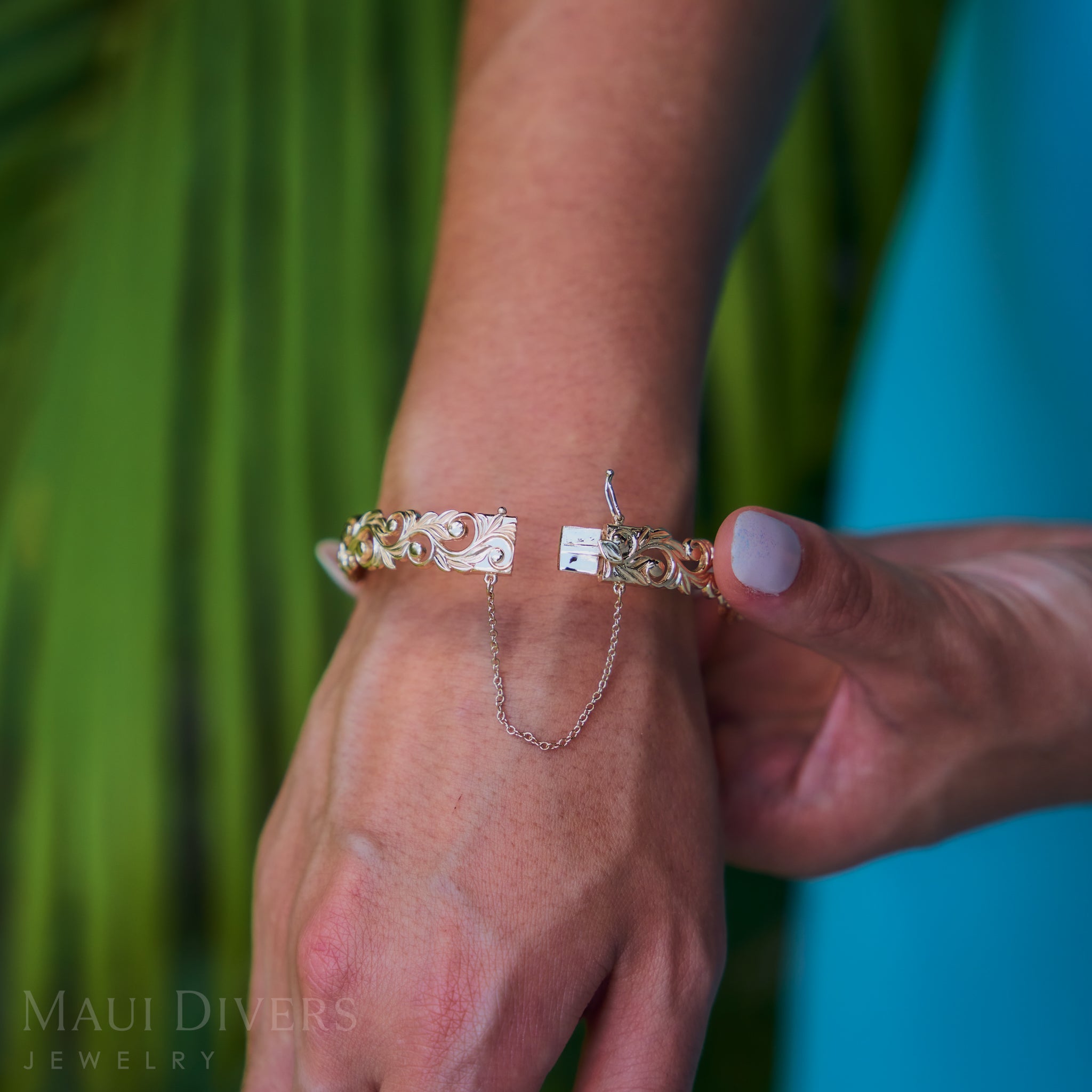 リビング エアルーム ヒンジ ブレスレット ゴールド - 10mm