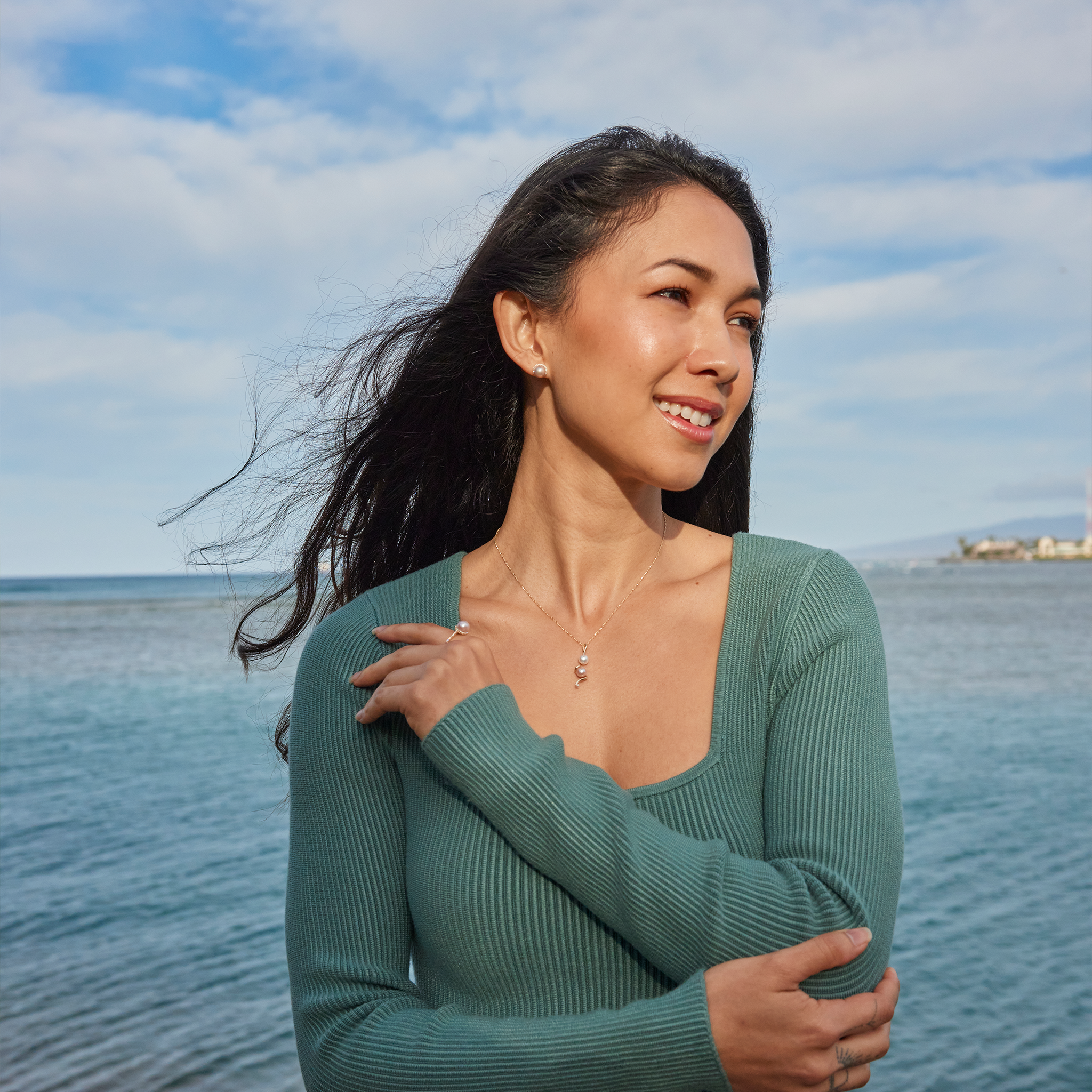 Pick A Pearl Waterfall Pendant in Gold with Diamond