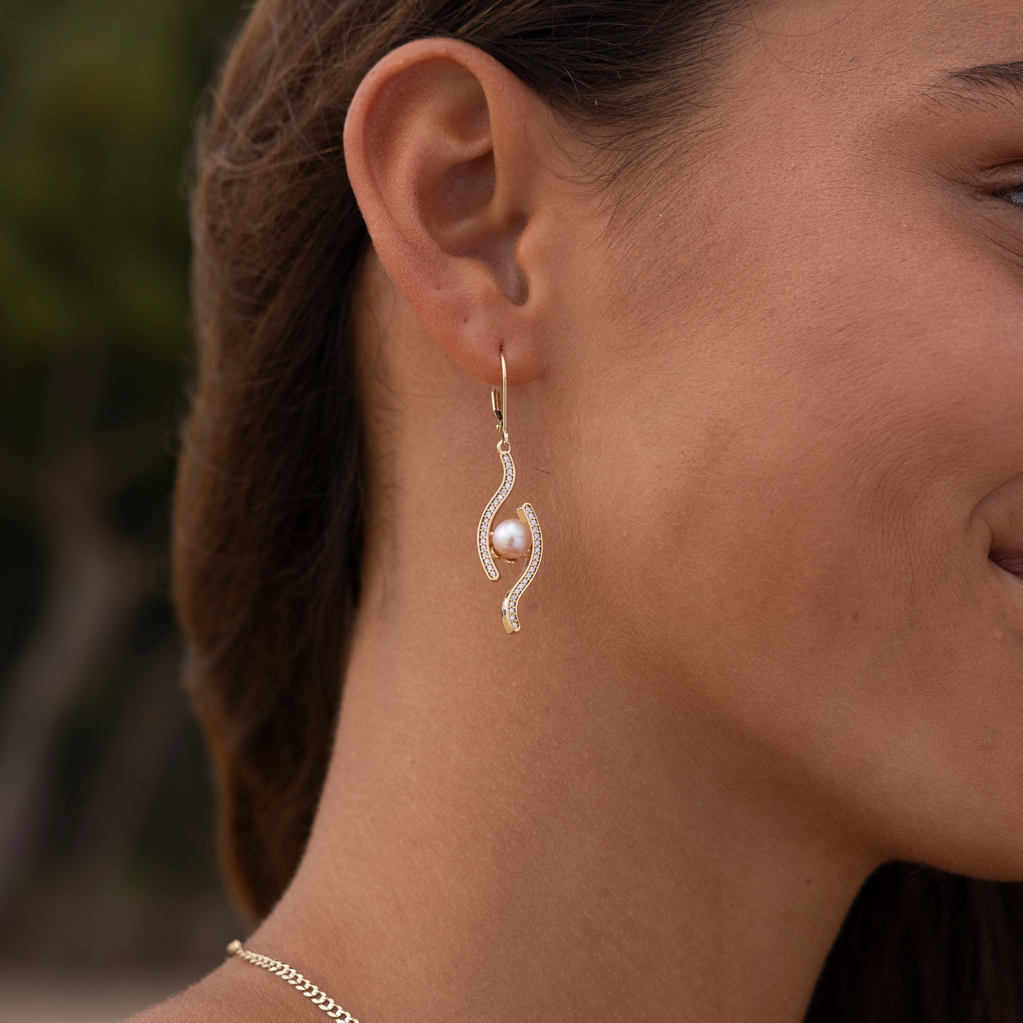 Pick A Pearl Earrings with Diamonds in Gold - 30mm