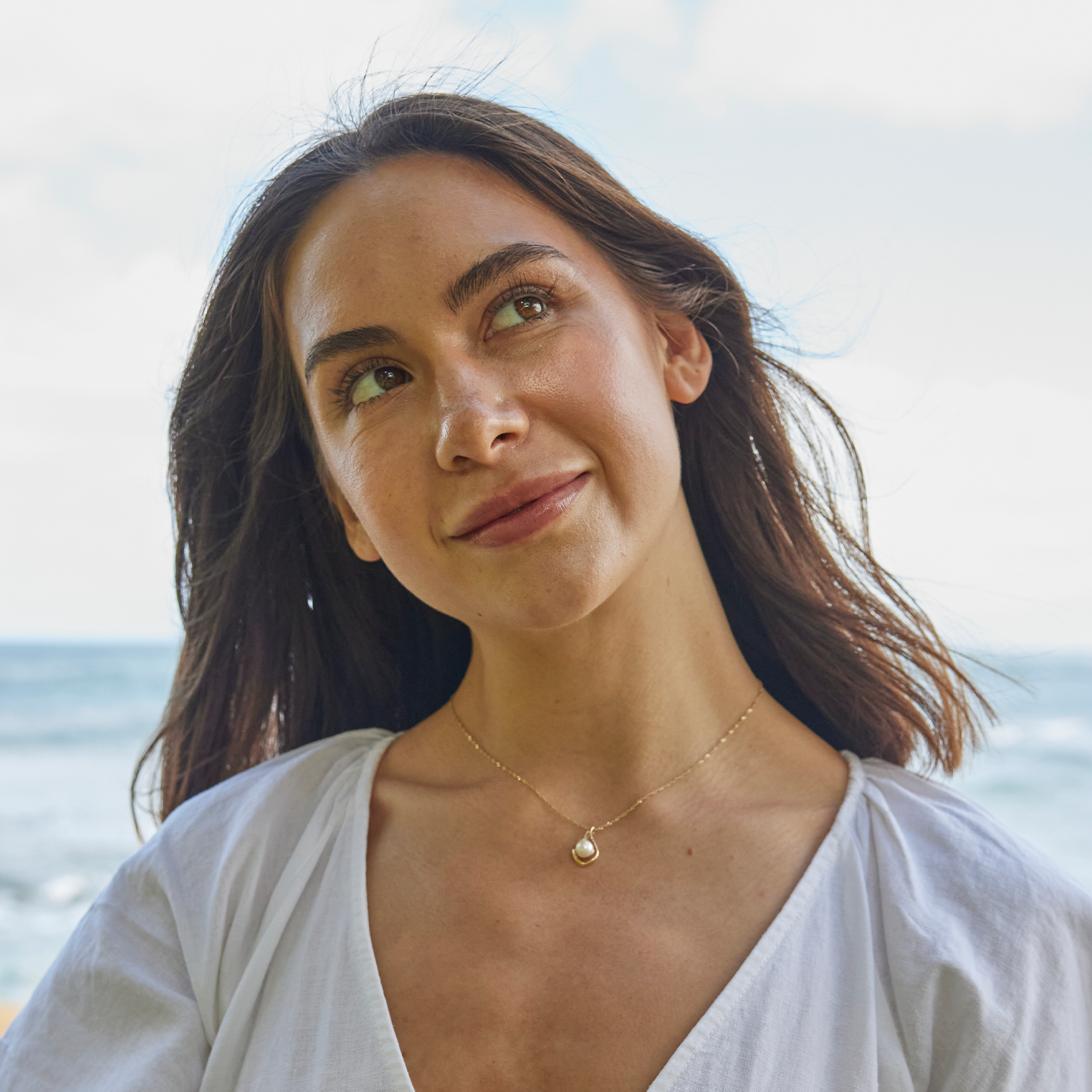 Pick A Pearl Ocean Wave Pendant in Gold with Diamond - 18mm