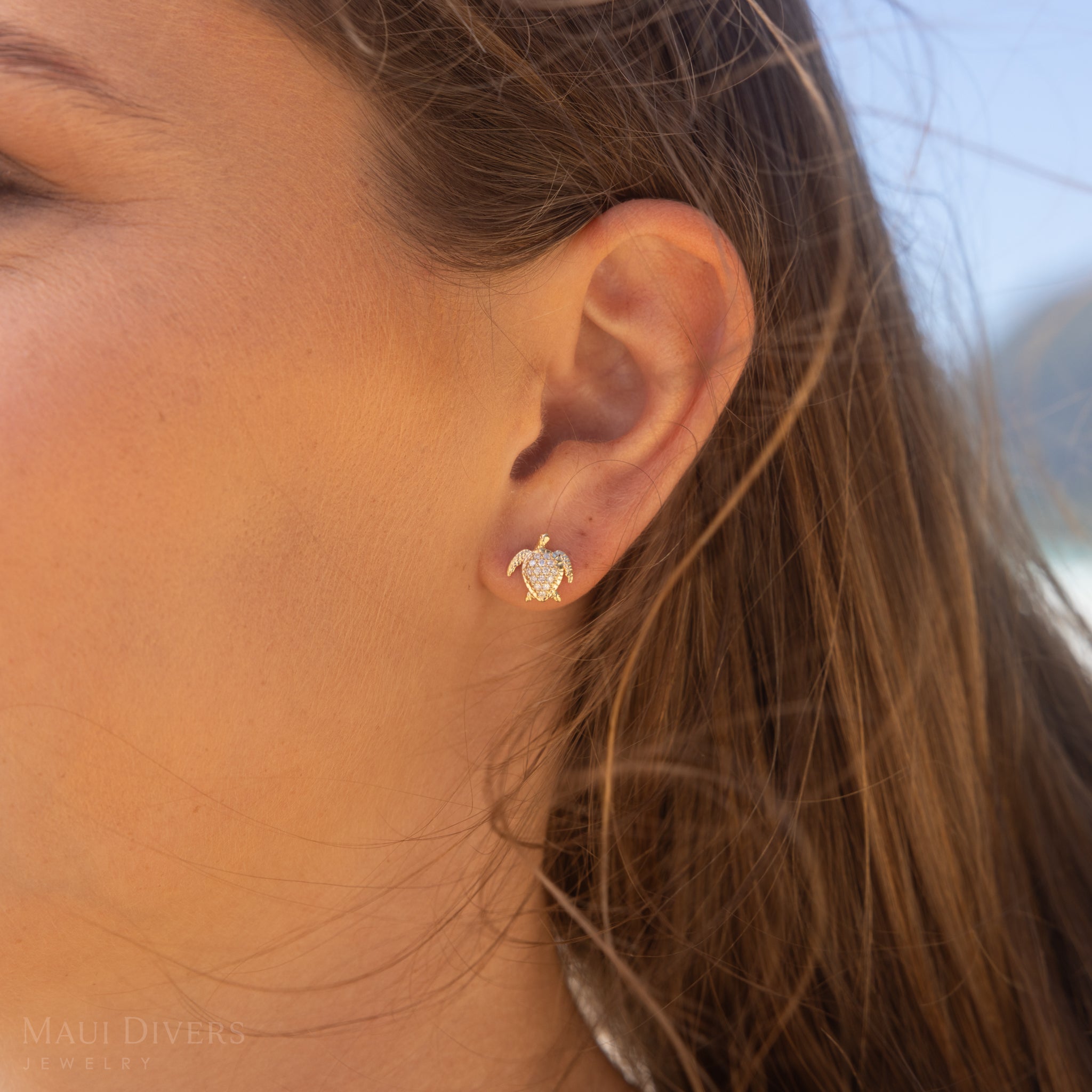 ホヌ ピアス ゴールド ダイヤモンド付き - 10mm