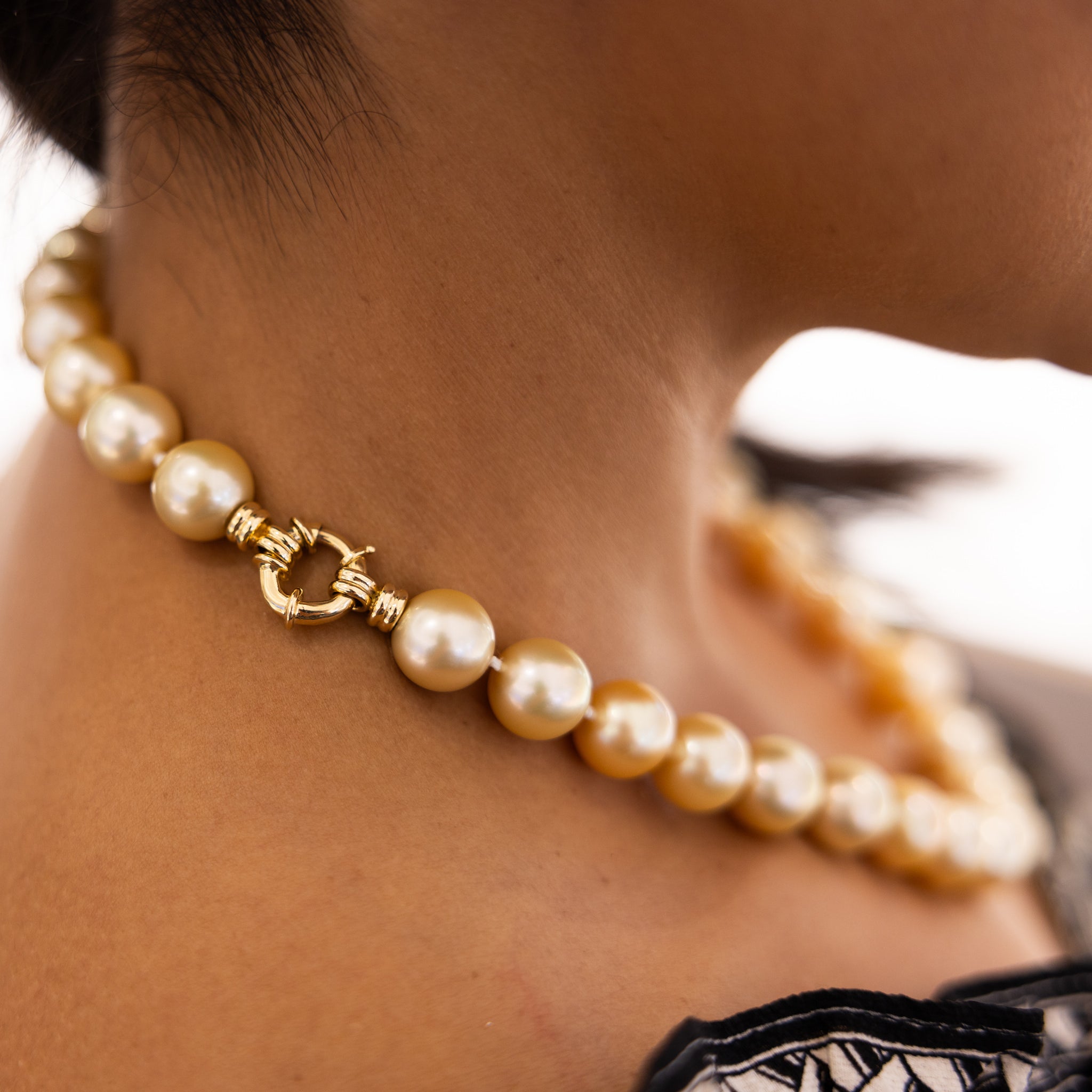 18-19" South Sea Gold Pearl Strand with Gold Clasp - 13-16mm