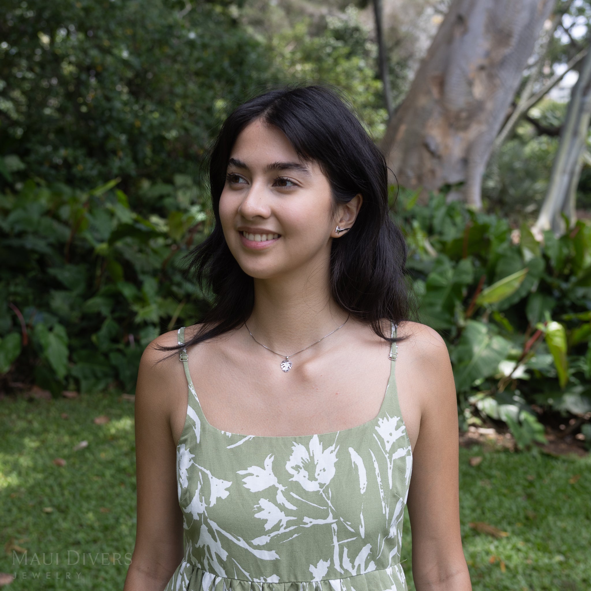 ハンマーヘッドシャーククライマーピアス(スターリングシルバー)