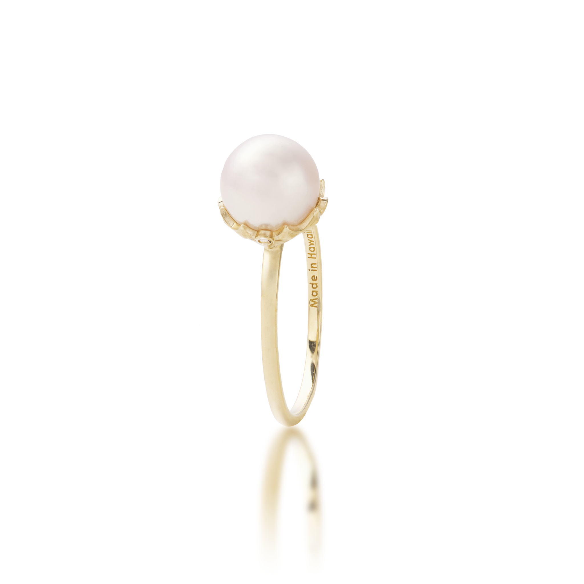 Hawaiian Quilted Star Akoya White Pearl Ring in Gold with Diamonds - 8mm