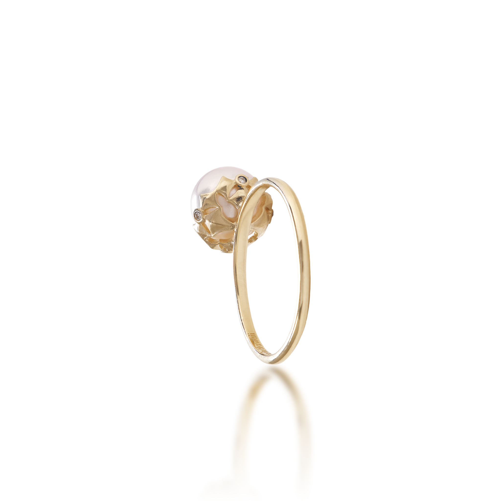 Hawaiian Quilted Star Akoya White Pearl Ring in Gold with Diamonds - 8mm