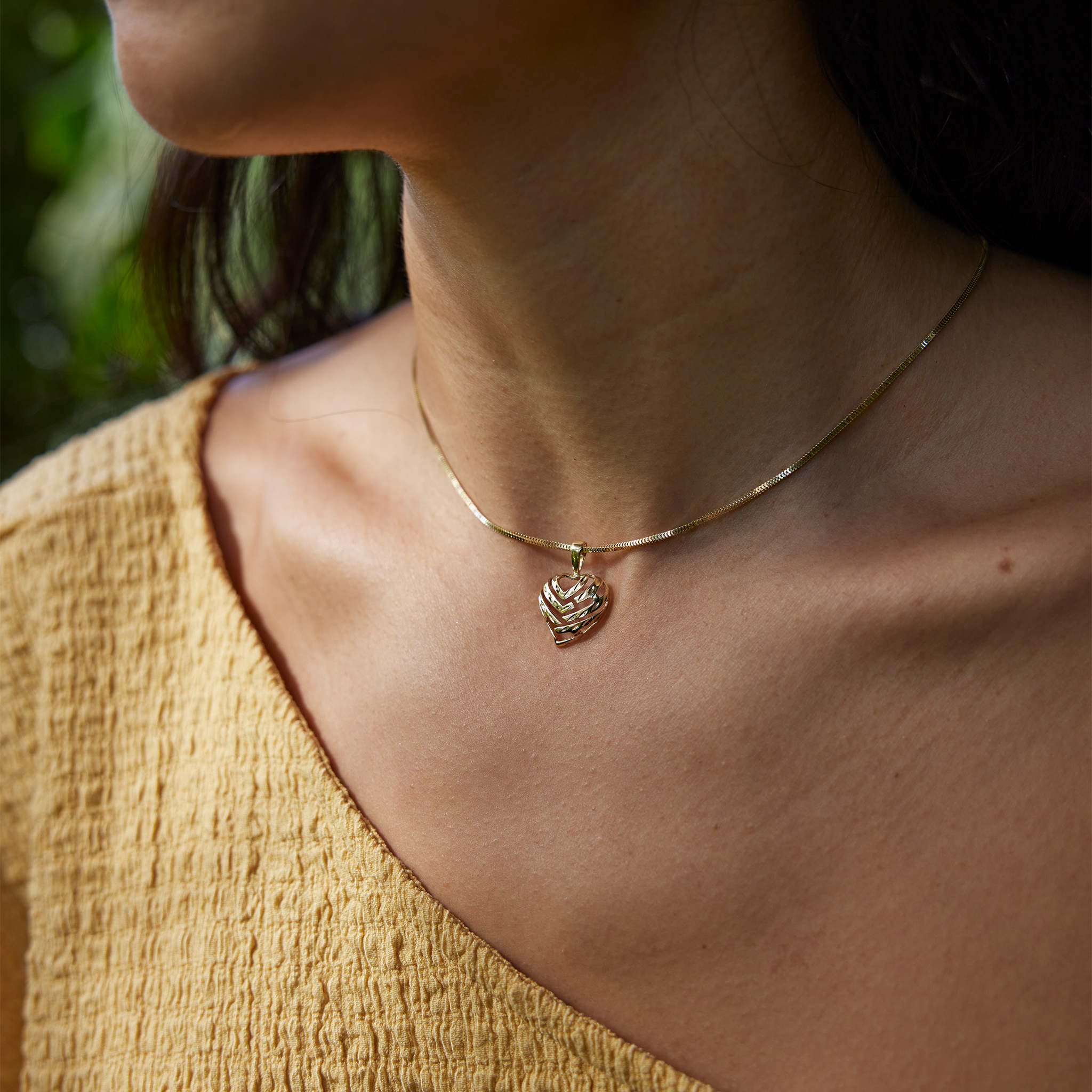 Aloha Heart Pendant in Gold  -  15mm