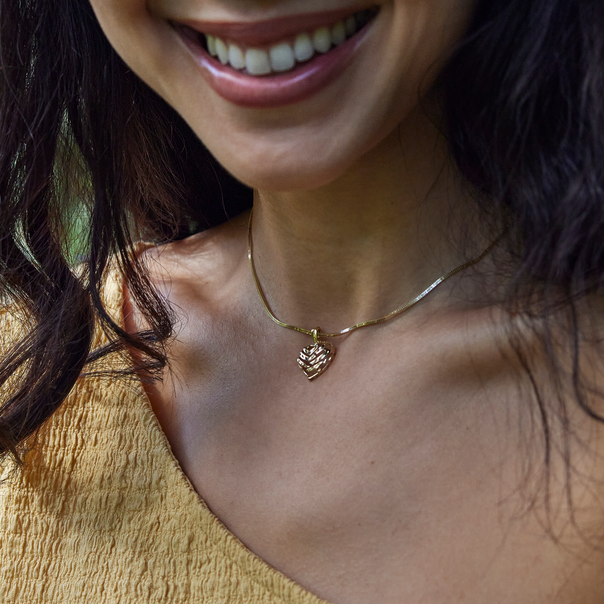 Aloha Heart Pendant in Gold  -  15mm