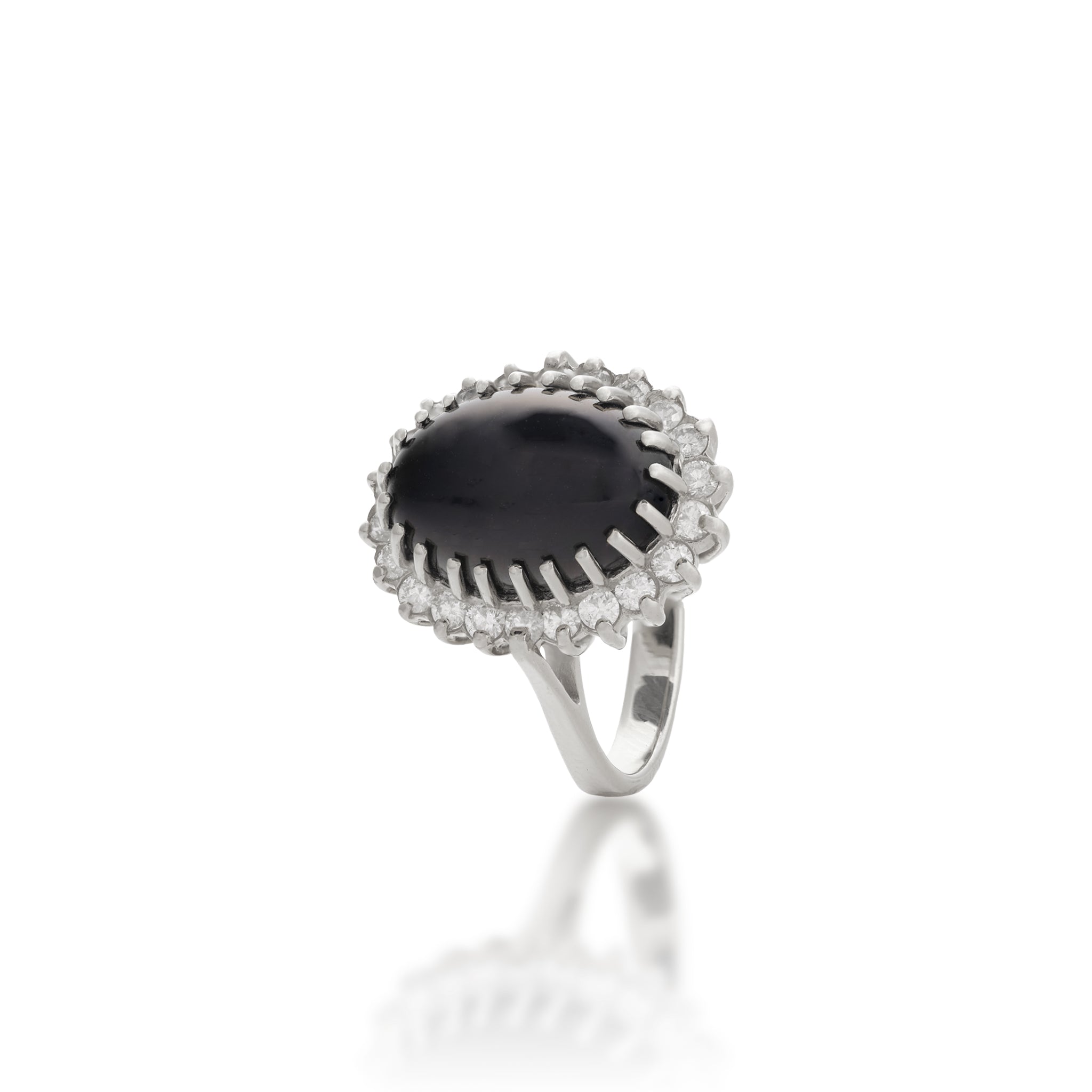 Princess Ka‘iulani Black Coral Ring in White Gold with Diamonds - 18.5mm