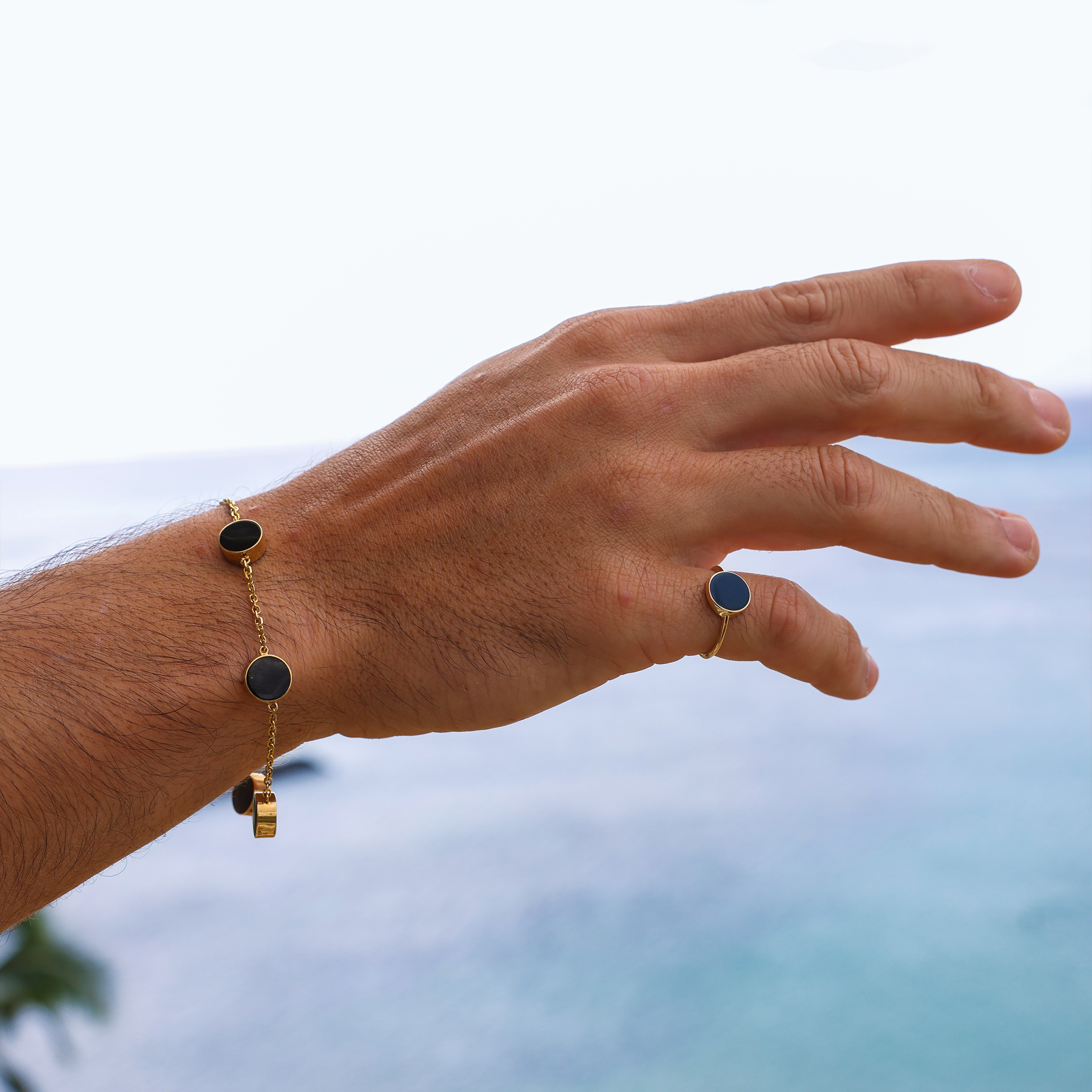 Eclipse Black Coral Ring in Gold - 10mm