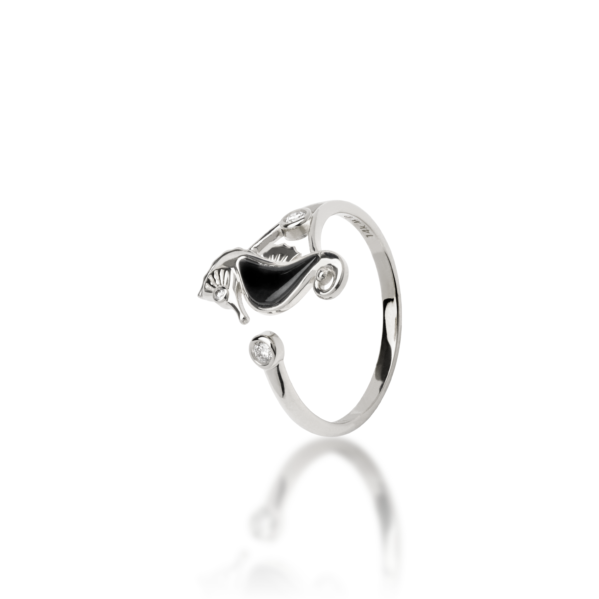 Sealife Seahorse Black Coral Ring in White Gold with Diamonds - 15mm