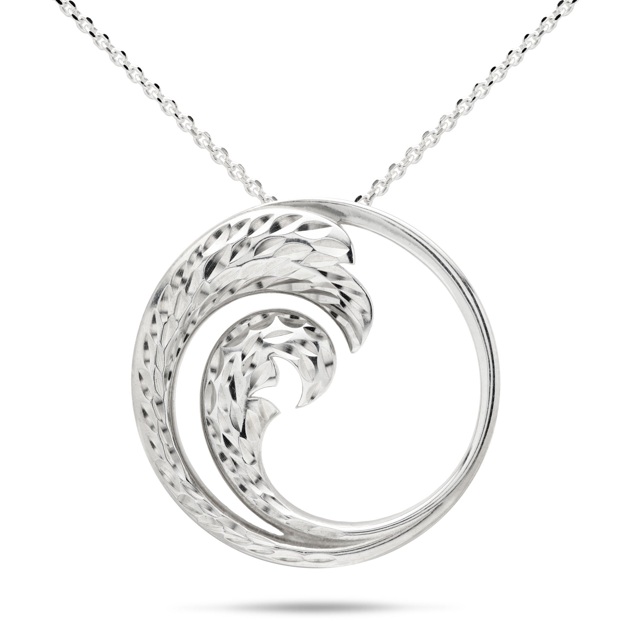 30mm Round Nalu Pendant in Sterling Silver with diamond-cut wave design on a cable chain against a white background